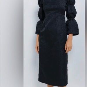 Hyacinth House Tuckernuck black jacquard puff sleeve Darcy dress